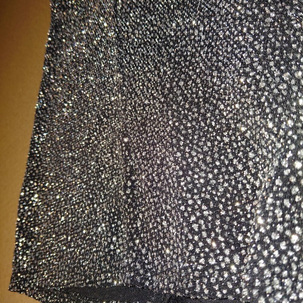 Divided by H&M High-Waisted Sparkly Black Mini Shorts Women's Small - Picture 4 of 10